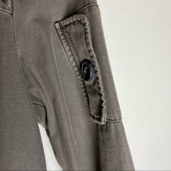 LEVI’S Hooded Midweight Field Jacket - Picture 8 of 16